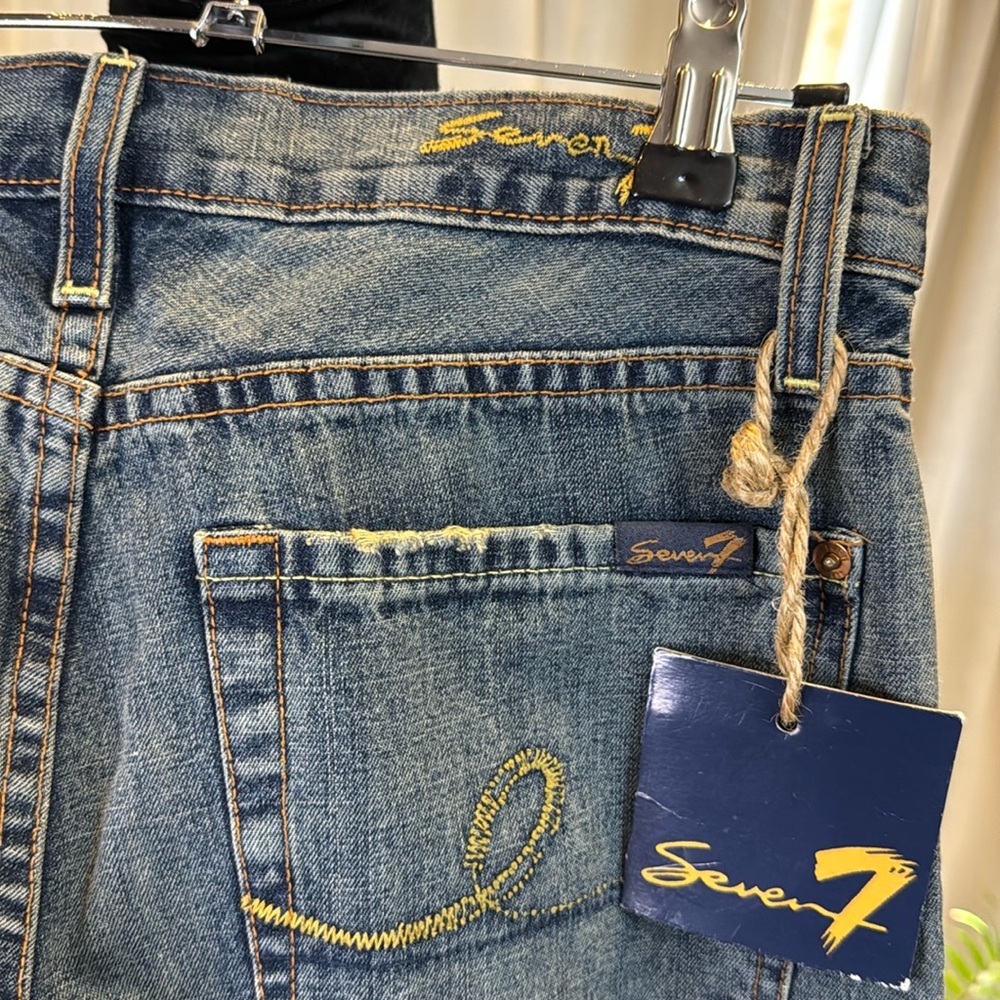 Seven For All Man Kind Jeans   Medium Wash size 8 NWT